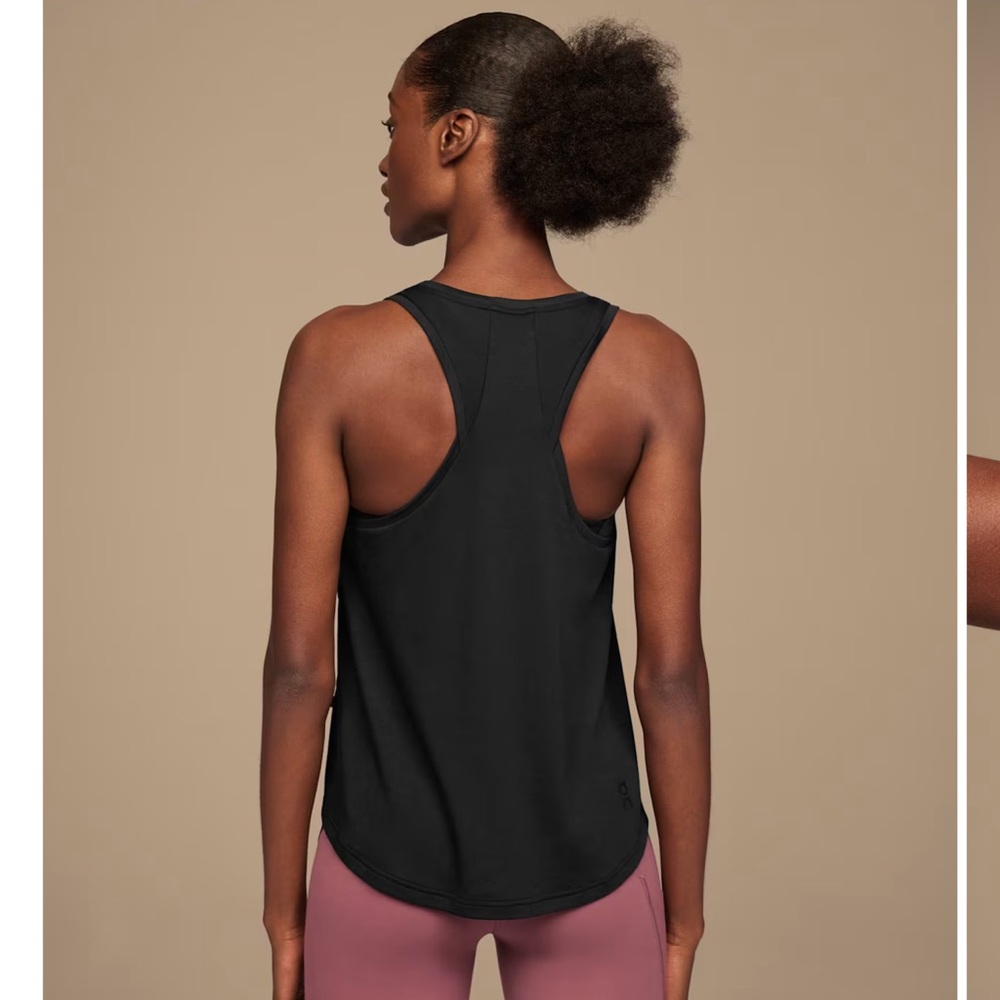 Oncloud focus tank Swiss performance black size medium